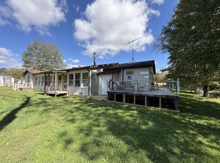 28 Tracy Ln, Summersville, WV 26651