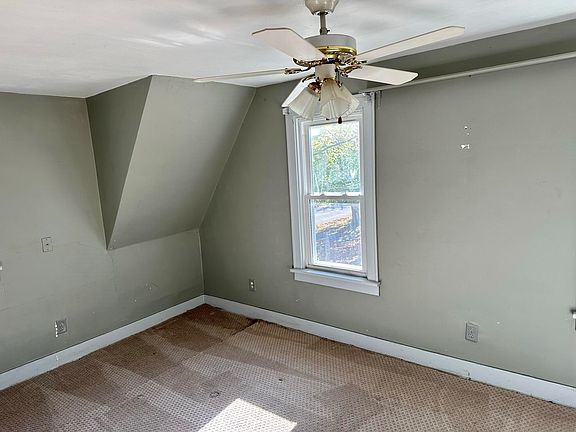 5th image of 1064 Lavette Ave