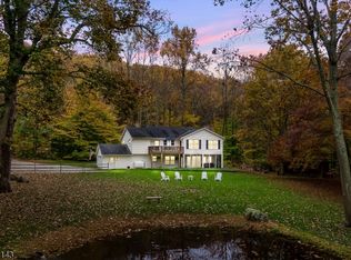 401 Axford Ave, Oxford, NJ 07863