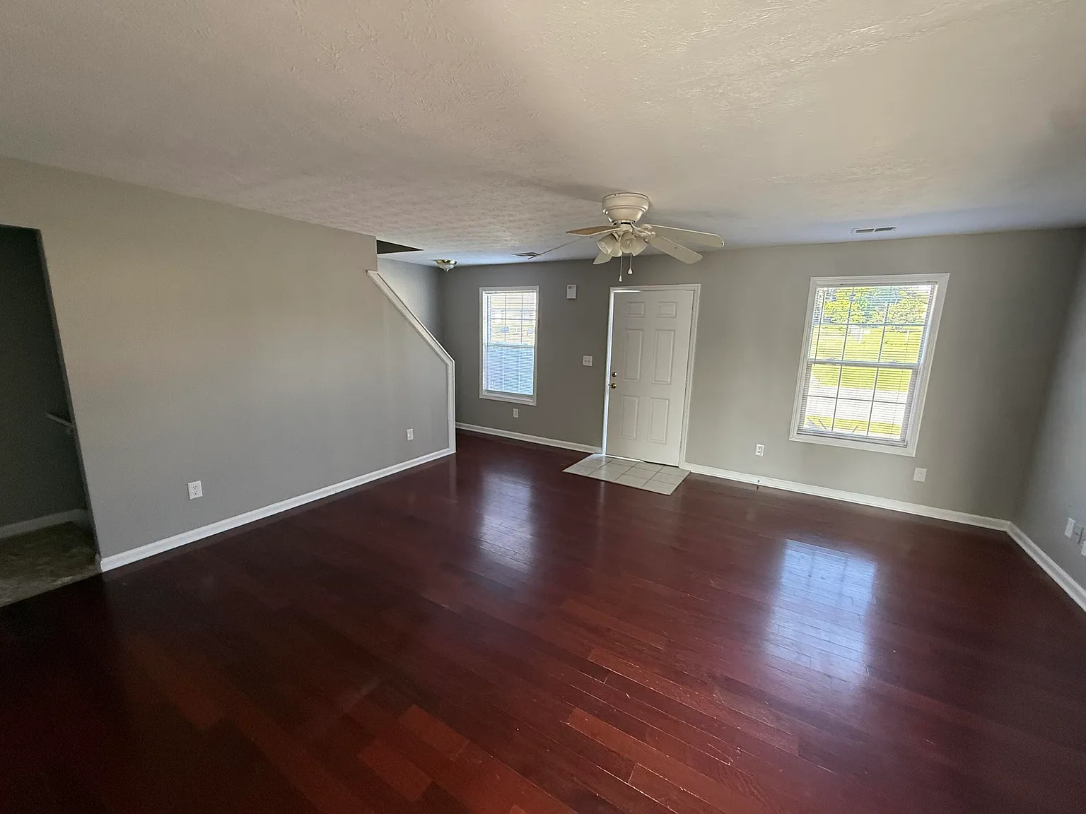 4 bed, 4.0 bath, 1875 sqft, $1,495 — Photo 4