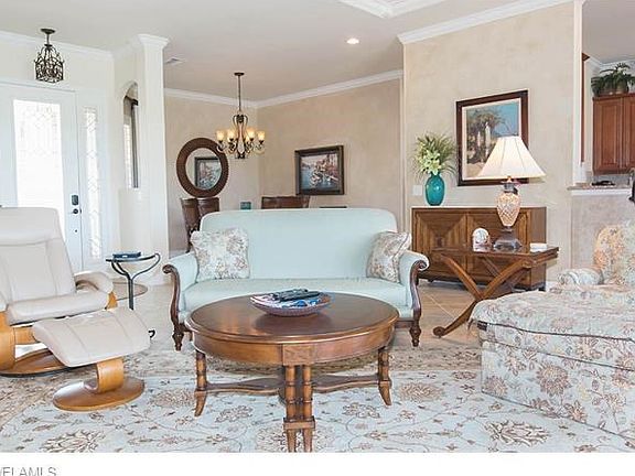 4th image of 10018 Lions Bay Ct