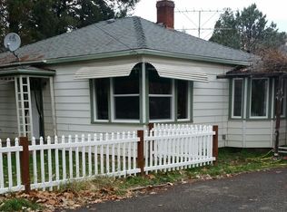 15620 Hornbrook Rd, Hornbrook, CA 96044