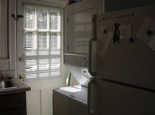 12 Henderson St #12, Raleigh, NC 27607