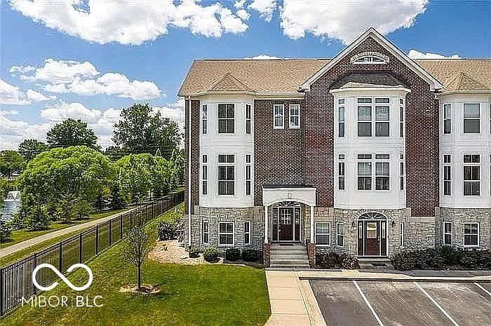 1st image of 965 Brownstone Trce