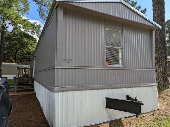 343 Green Park Dr, Mobile, AL 36695