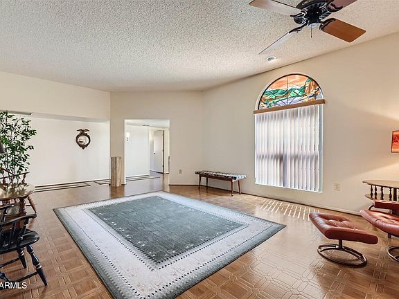 5th image of 13126 W MEEKER Boulevard