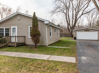 1406 Fulton Ave, Winthrop Harbor, IL 60096