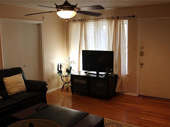 4th image of 1319 Flamingo Ln