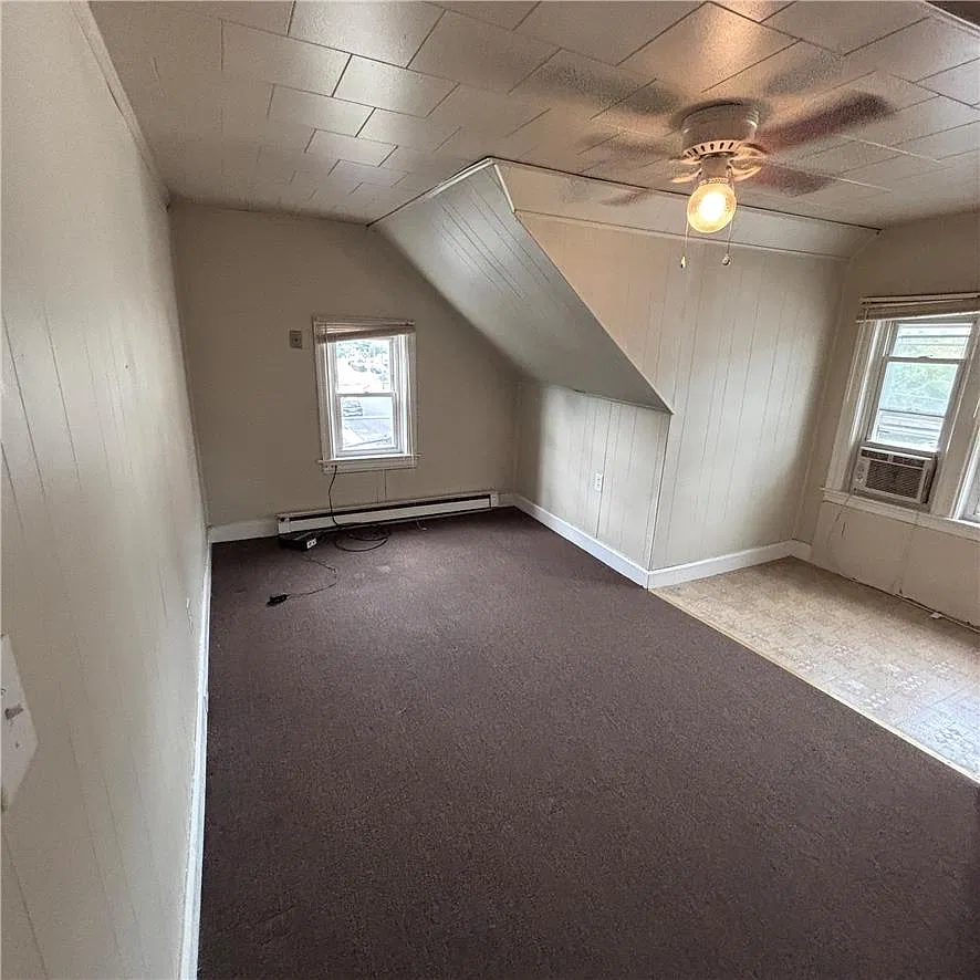 1 bed, 1.0 bath, 450 sqft, $1,250 — Photo 3