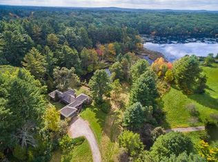 215 Concord Rd, Lincoln, MA 01773