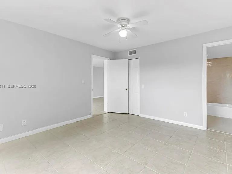 7900 Fairview Dr #105 — Photo 16