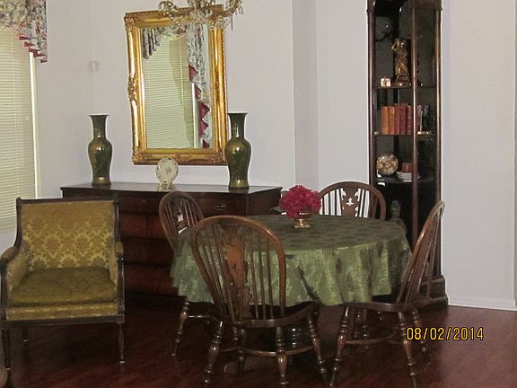 4th image of 2050 W Forest Dr