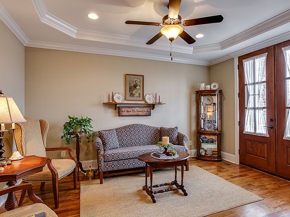 5th image of 1420 Orchard Hill Ln