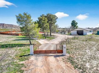 13505 E Rindone Ln, Cornville, AZ 86325