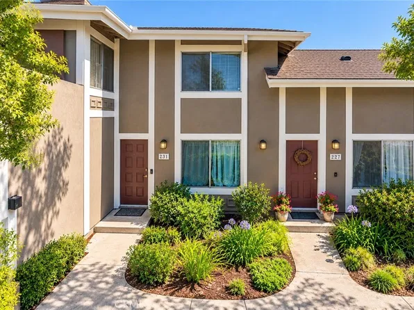 231 Gazania Ct, Thousand Oaks, CA 91362