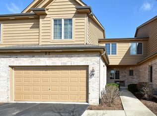 92 Santa Fe Ct, Willow Springs, IL 60480