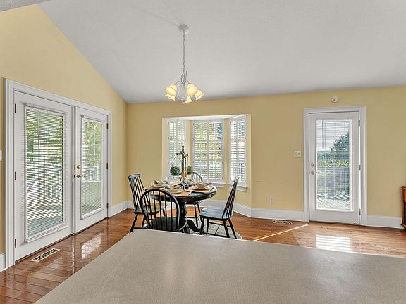 4th image of 192 Clearview Cir NE