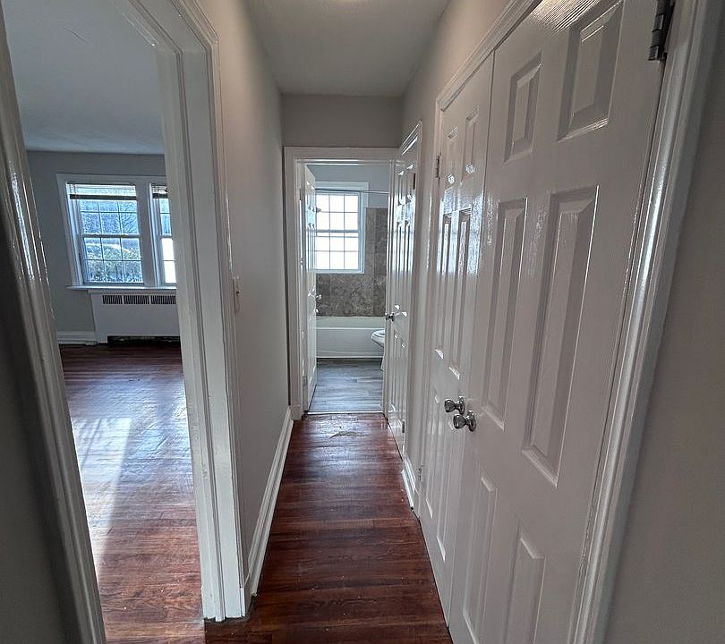 1st image of 4905 Chamberlayne Ave APT 2
