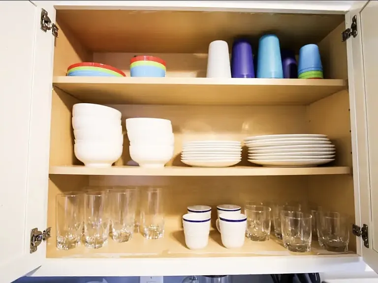 Plenty of cups and dishes for you and your family and/or friends
