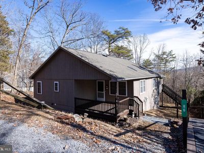 86 Maple Ave, Mount Jackson, VA, 22842