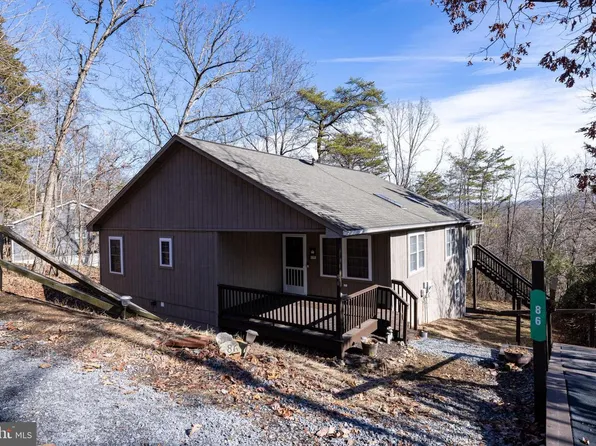 86 Maple Ave, Mount Jackson, VA 22842