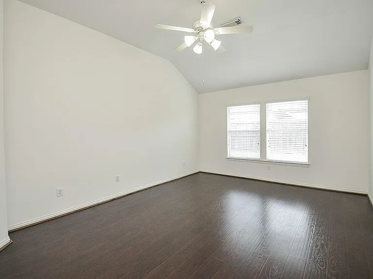 7038 Cornflower Ln — Photo 17