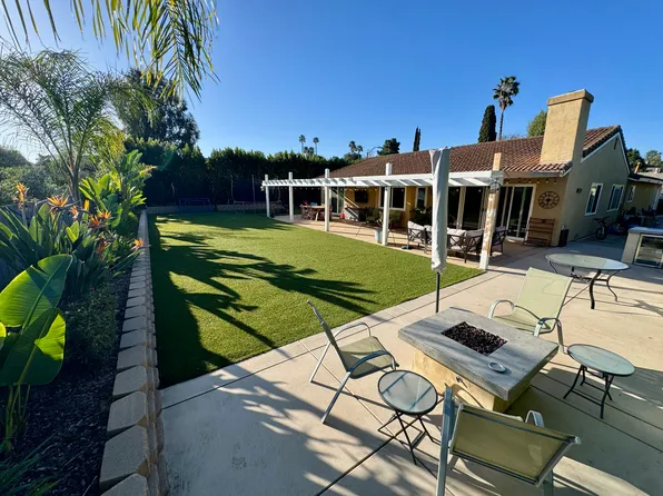 620 Rainbow Pl, Escondido, CA 92027