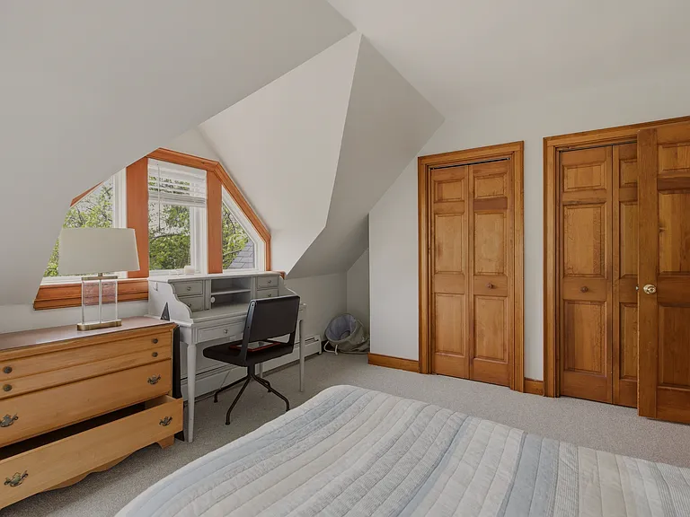 158 Narragansett Ave #U — Photo 12