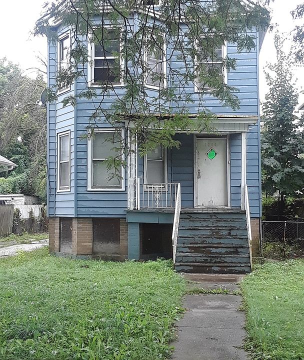 1st image of 1204 S 4th Ave