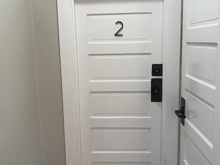 1035 SE 14th Ave #2 — Photo 7