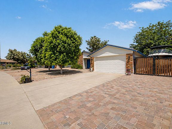 4th image of 2115 N CENTRAL Drive