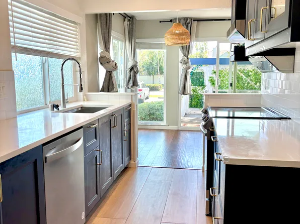 1091 Shell Blvd APT 3, Foster City, CA 94404