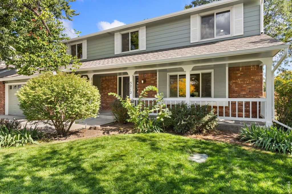 5212 Iris Ct