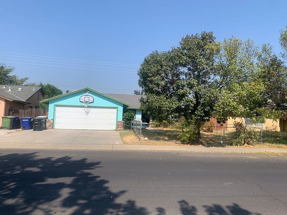 1st image of 2025 Olive Branch Dr