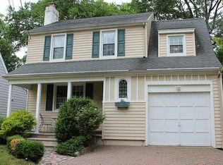 21 Oak Ln, Cranford, NJ 07016