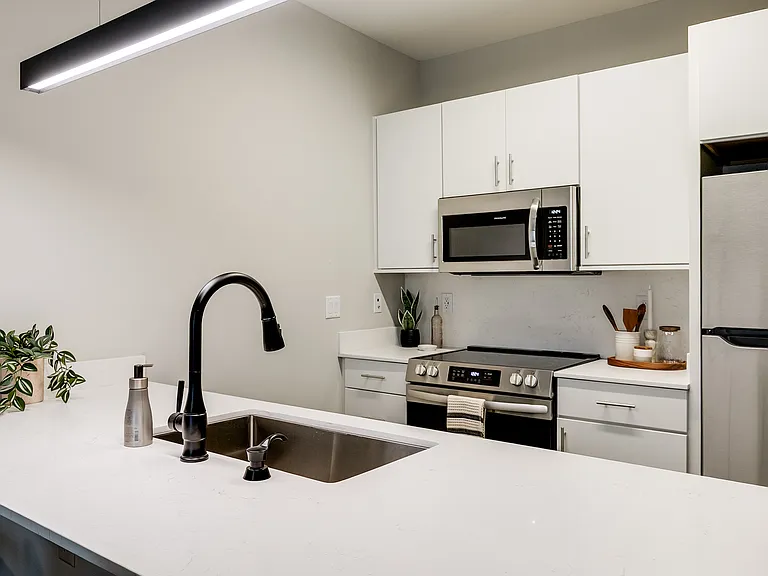 The Hub Apartments — Photo 21