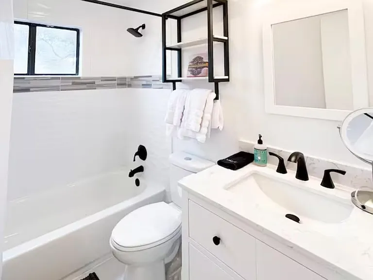 6904 Rusty Fig Dr — Photo 44