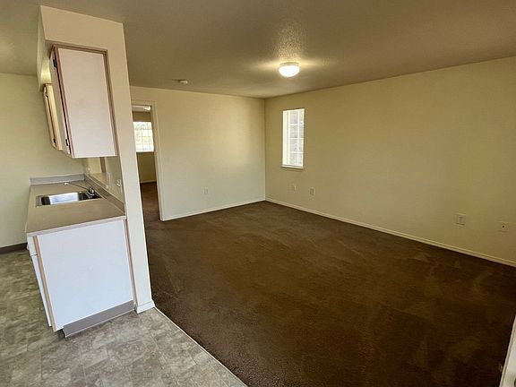 4th image of 3695 D St NE #132