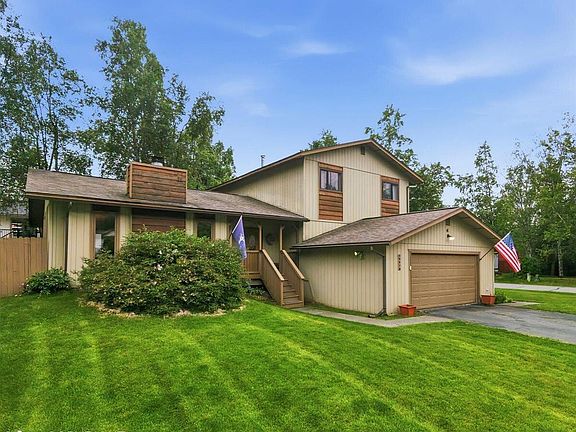 3rd image of 19910 Unimak Cir