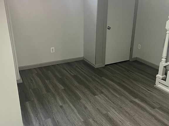 2nd image of 4506 Tampa St