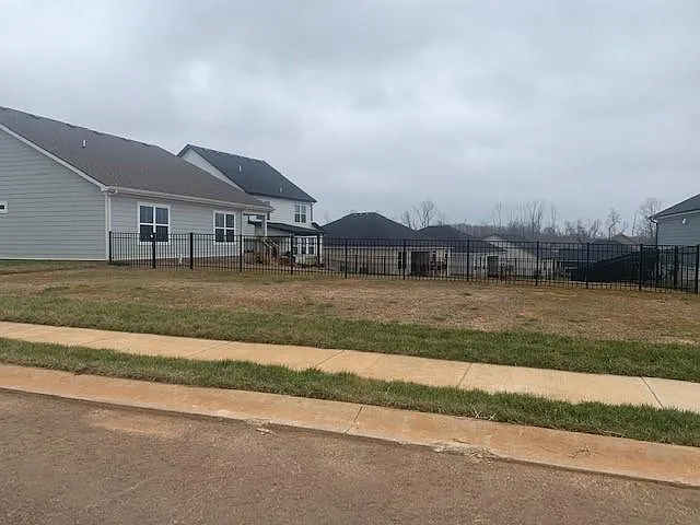 900 Frog Gip Pond Ct — Photo 3