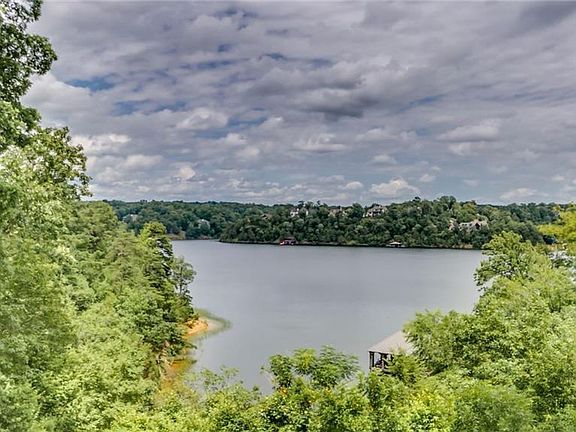 4th image of 6721 Waterfront Dr