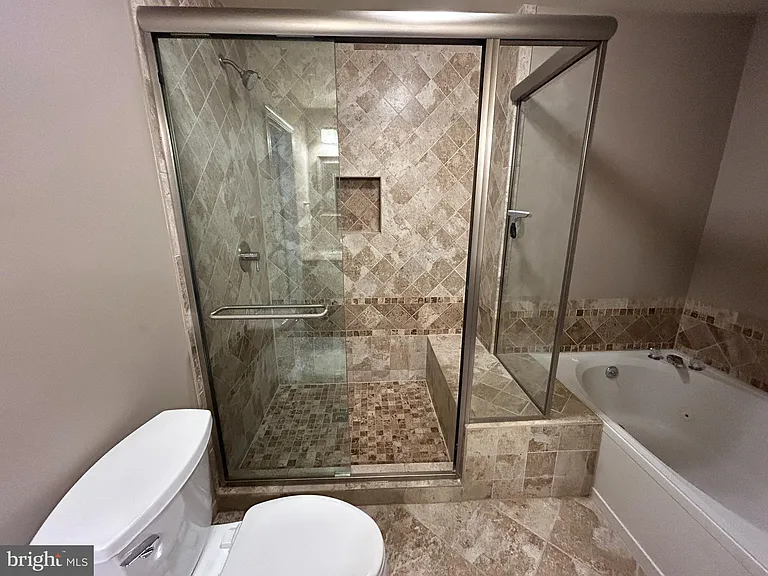 14537 Creek Branch Ct — Photo 20