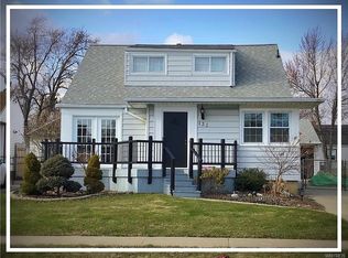 131 Calvin Ct N, Tonawanda, NY 14150