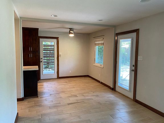 5th image of 501 Irma Dr #1