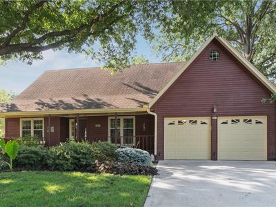 9415 W 116th Ter, Overland Park, KS, 66210