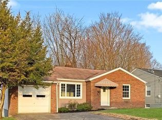 904 Aetna Dr, Ellwood City, PA 16117