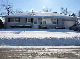 1245 E Ave, Marion, IA 52302
