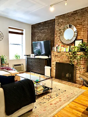 Rented by Spire Group | media 30