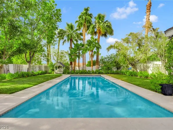 2516 Serenity Hollow Dr, Henderson, NV 89052